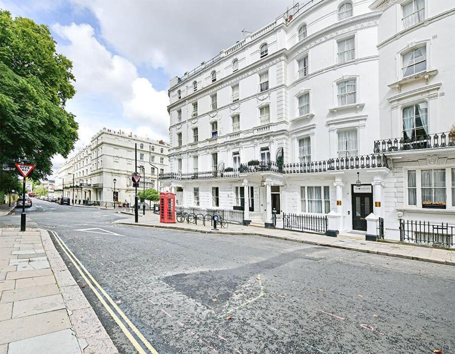 The Chapter - The J Hyde Park Hotel London Exterior photo